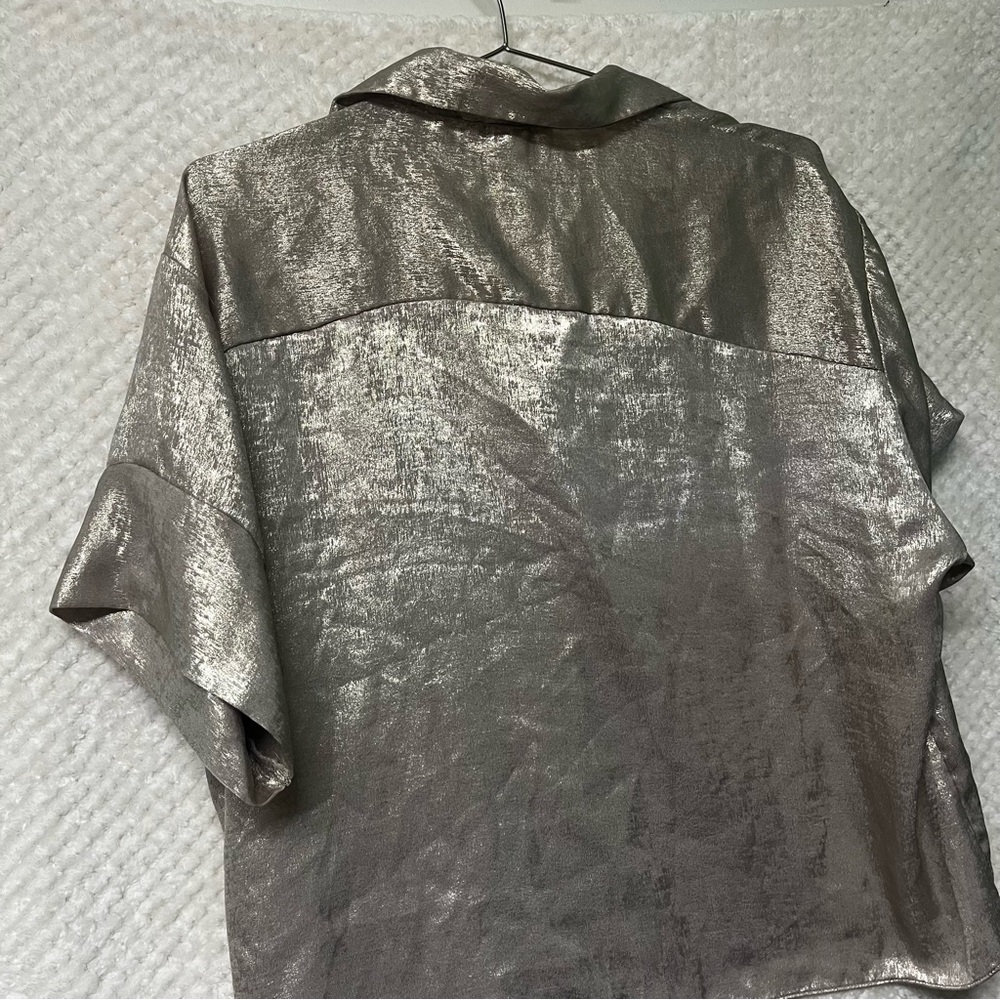 Linea Donatella Metallic Button Down Shirt Size Shiny Gold Short Sleeves Large - Picture 6 of 7